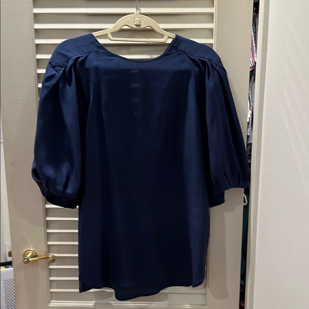 Chic Blue Blouse with Elegant Design